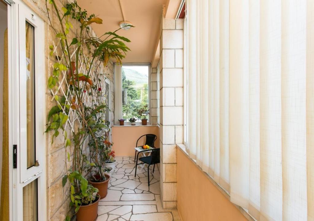Yellow Room Guesthouse Дубровник Екстер'єр фото